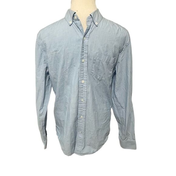 GAP Blue Chambray Long Sleeve Button Down Sz M - Picture 1 of 3